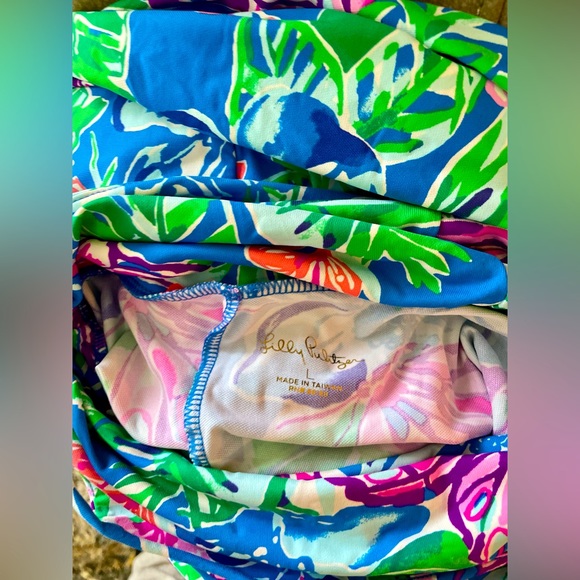 🚫SOLD🚫⭐️⭐️Lilly Pulitzer Cowl Neck/Gator mask Lilshield Long Sleeve50+Dress - Picture 10 of 15
